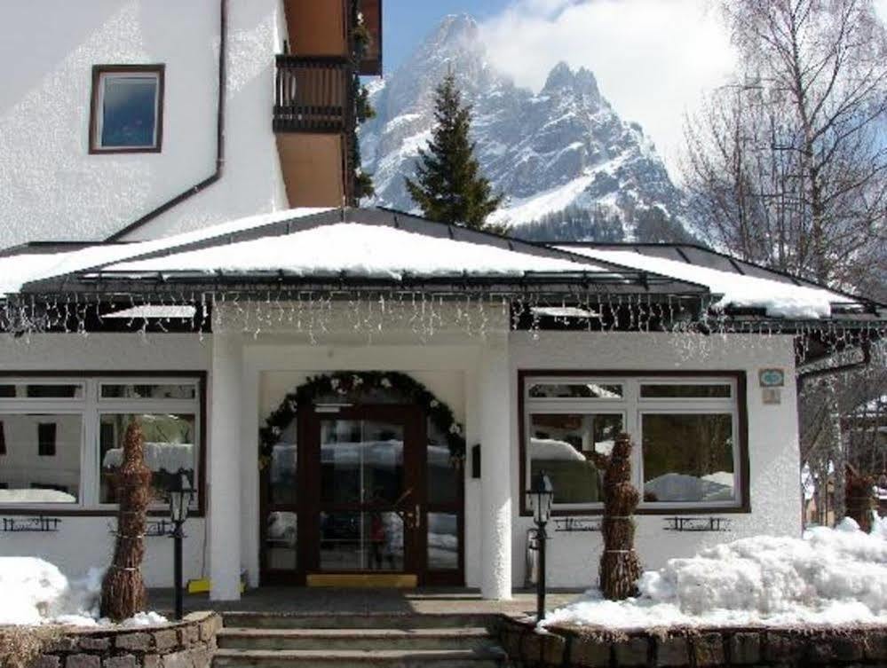 Park Hotel Miramonti San Martino Di Castrozza Esterno foto